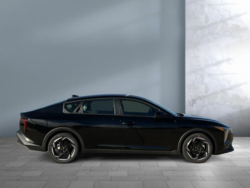 new 2025 Kia K4 car, priced at $25,584
