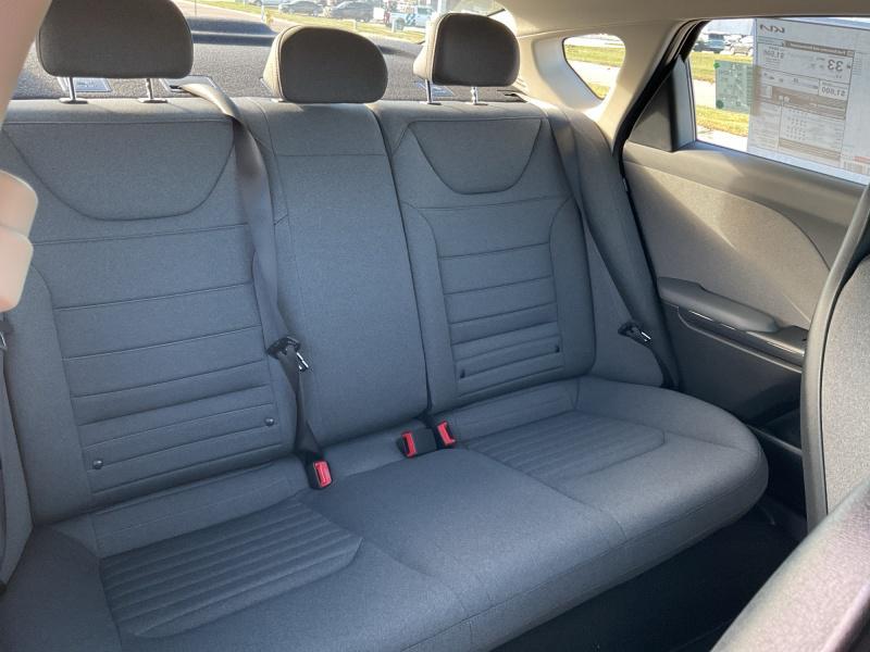 new 2025 Kia K4 car, priced at $25,584