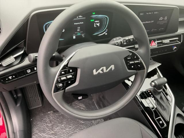 new 2025 Kia Niro car, priced at $29,654