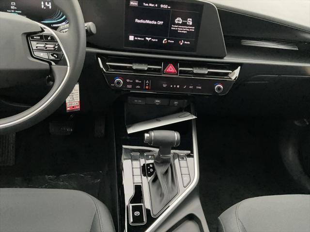 new 2025 Kia Niro car, priced at $29,654