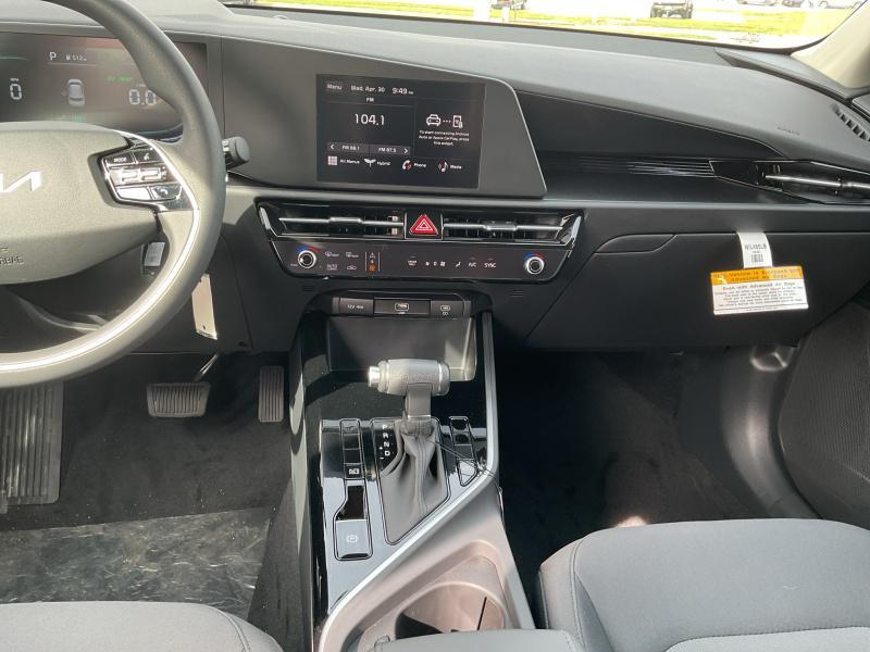 new 2025 Kia Niro car, priced at $28,759
