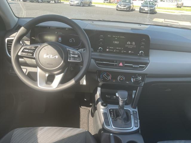 new 2025 Kia Seltos car, priced at $27,444