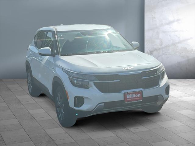 new 2025 Kia Seltos car, priced at $27,444