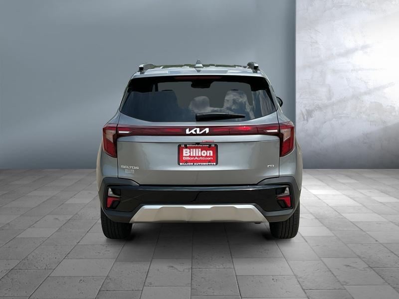 new 2025 Kia Seltos car, priced at $33,239
