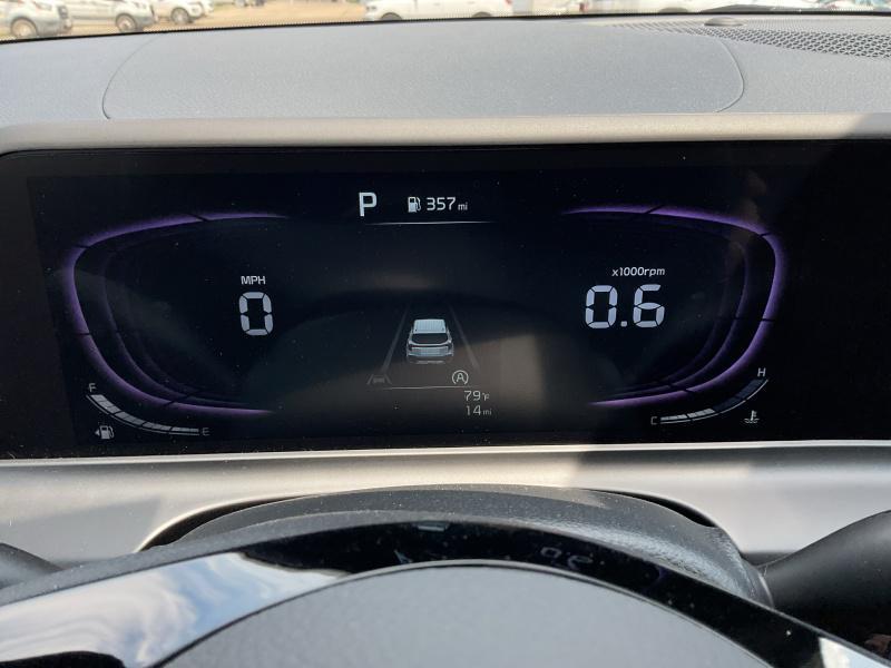 new 2025 Kia Seltos car, priced at $33,239