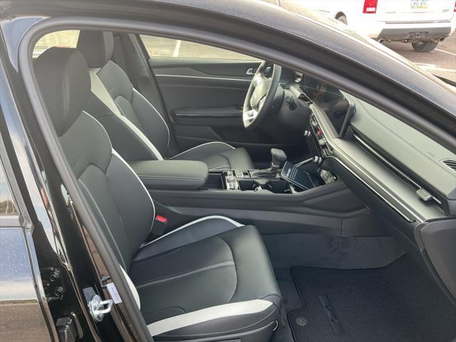 new 2025 Kia K5 car, priced at $33,549
