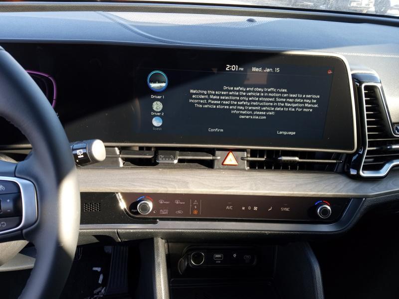new 2025 Kia Sportage car, priced at $33,434