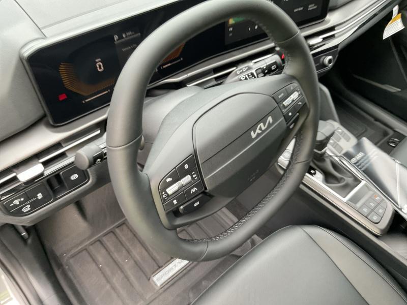 new 2026 Kia Sportage car, priced at $35,914