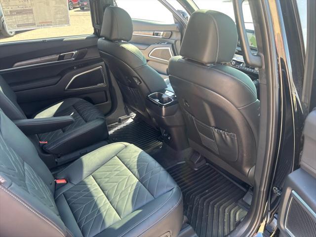 new 2025 Kia Telluride car, priced at $56,274