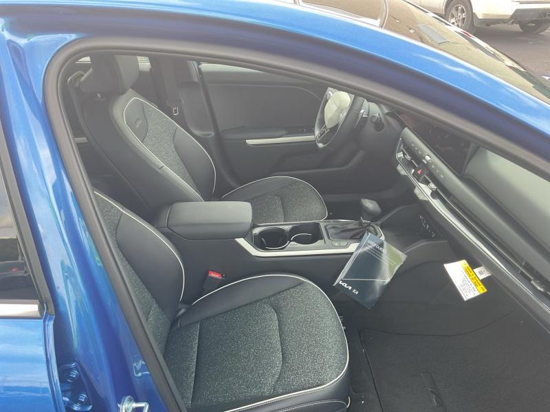 new 2025 Kia K4 car, priced at $27,664