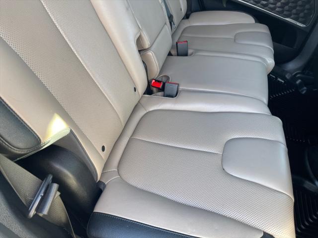 used 2019 Hyundai Santa Fe car, priced at $22,944