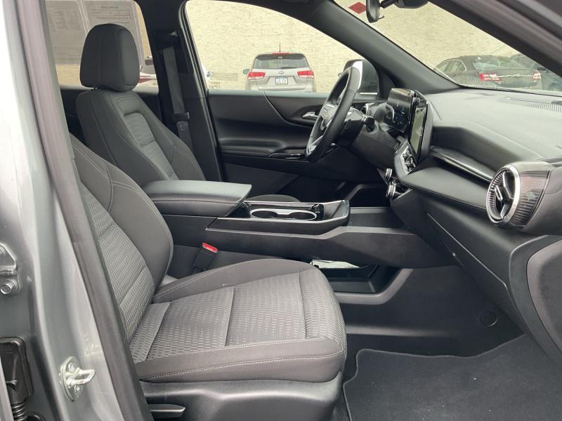 used 2025 Chevrolet Equinox car, priced at $28,911