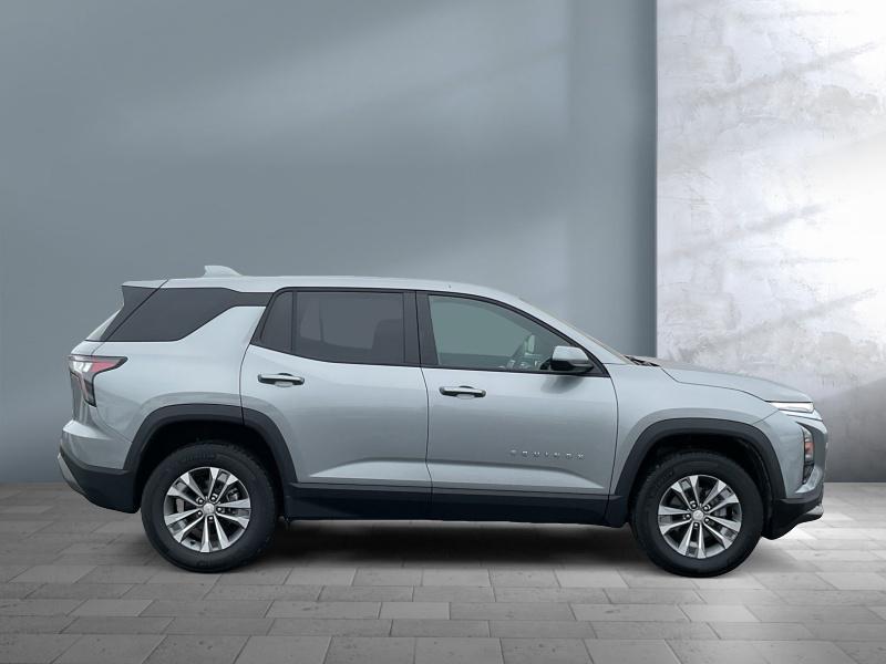 used 2025 Chevrolet Equinox car, priced at $28,911