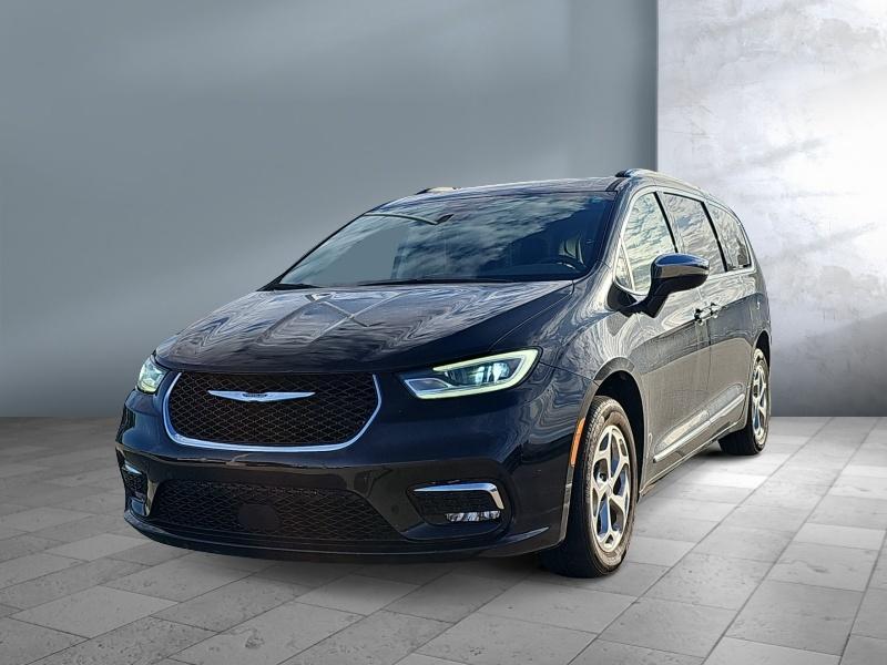 used 2021 Chrysler Pacifica car, priced at $30,217