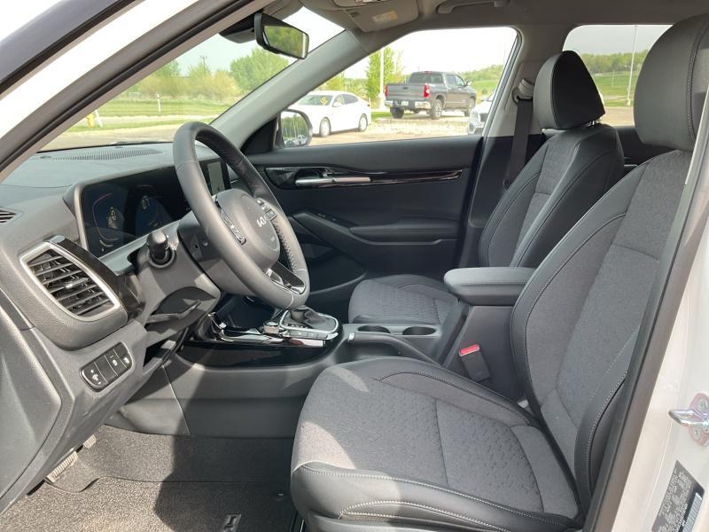 new 2025 Kia Seltos car, priced at $29,444