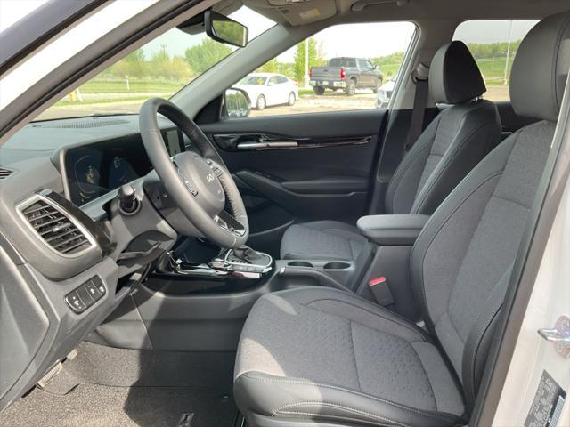 new 2025 Kia Seltos car, priced at $29,444