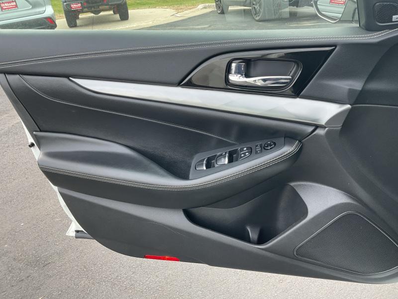 used 2023 Nissan Maxima car, priced at $29,944