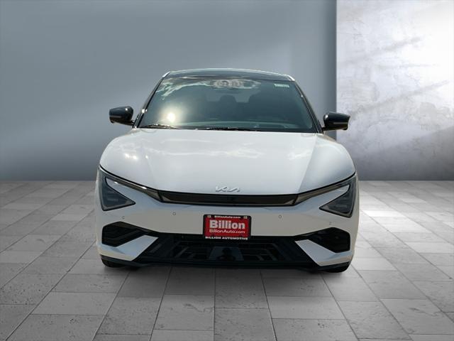new 2025 Kia EV6 car, priced at $59,064