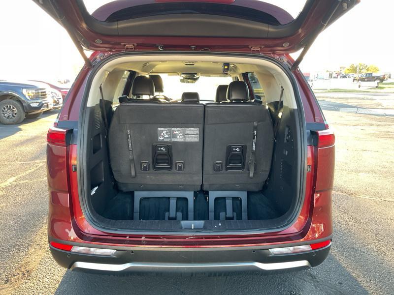 used 2023 Kia Carnival car, priced at $30,995