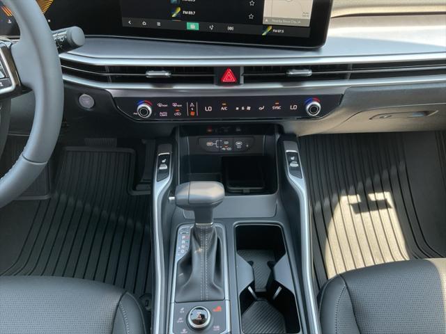 new 2025 Kia Sorento car, priced at $38,559