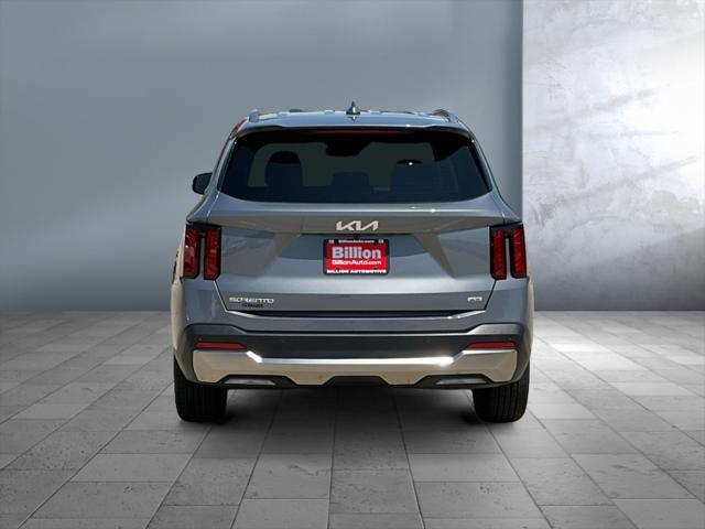 new 2025 Kia Sorento car, priced at $38,559