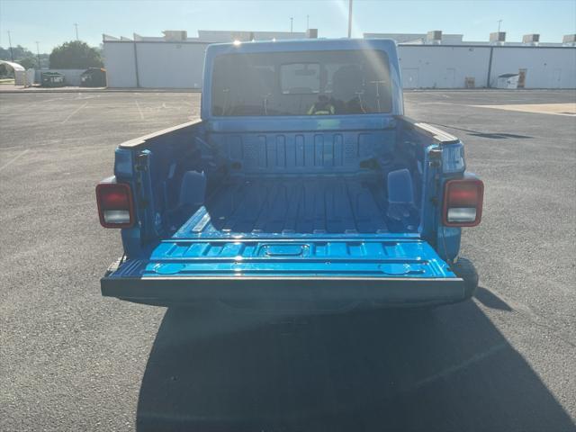 used 2021 Jeep Gladiator car, priced at $35,944