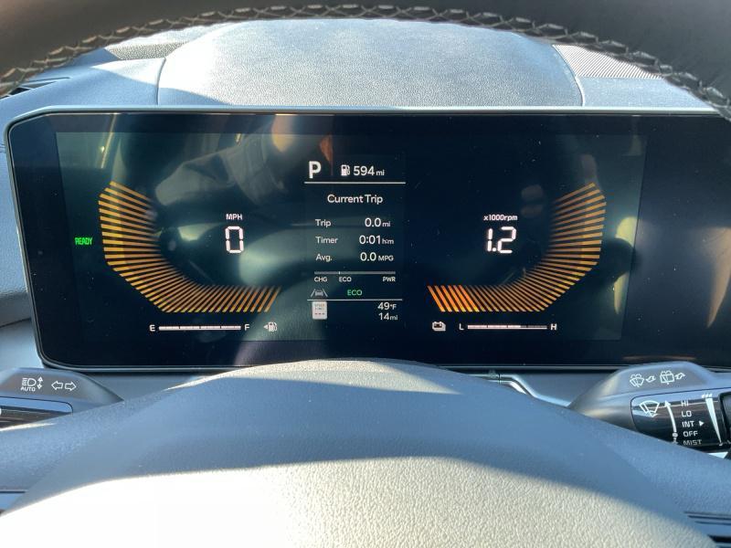 new 2026 Kia Sorento Hybrid car, priced at $43,174