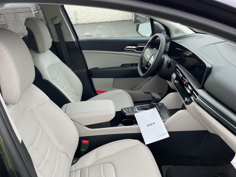 new 2026 Kia Sportage car, priced at $40,909