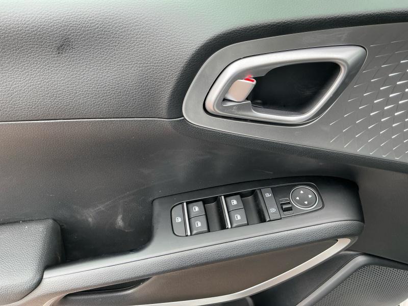 new 2025 Kia Soul car, priced at $22,084
