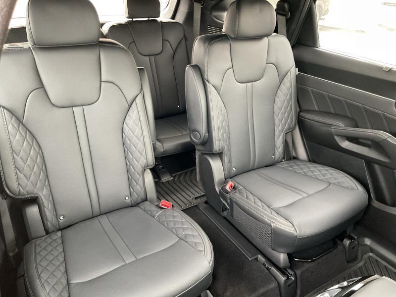 new 2026 Kia Sorento Hybrid car, priced at $49,924