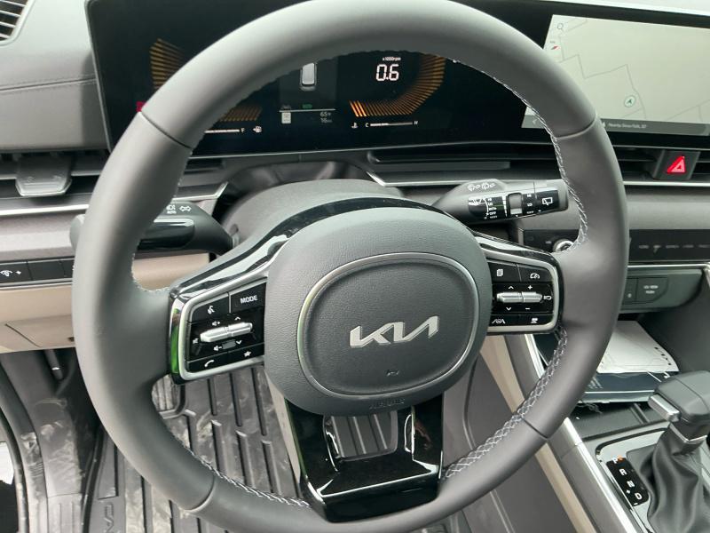 new 2026 Kia Carnival car, priced at $44,339