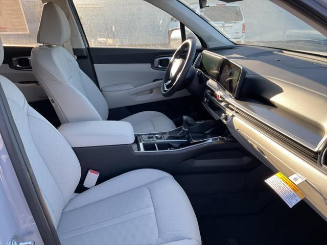 new 2025 Kia Sorento car, priced at $39,069