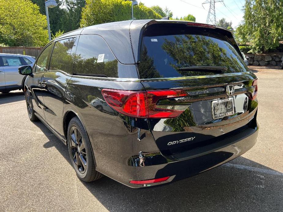 new 2024 Honda Odyssey car, priced at $42,880