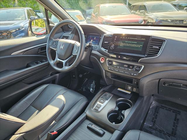 used 2022 Honda Pilot car, priced at $36,988