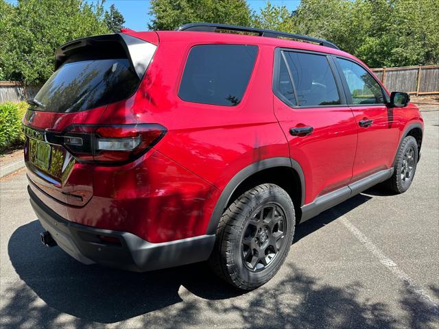 new 2025 Honda Pilot car, priced at $47,233