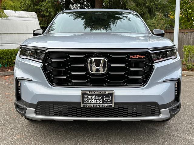 new 2025 Honda Pilot car, priced at $47,527