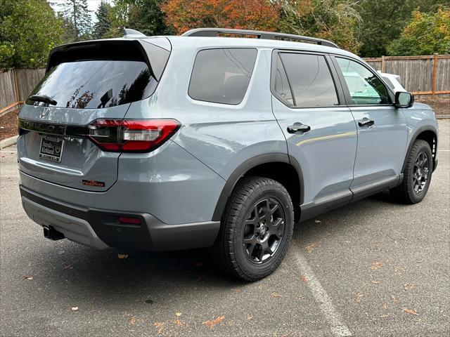 new 2025 Honda Pilot car, priced at $47,527