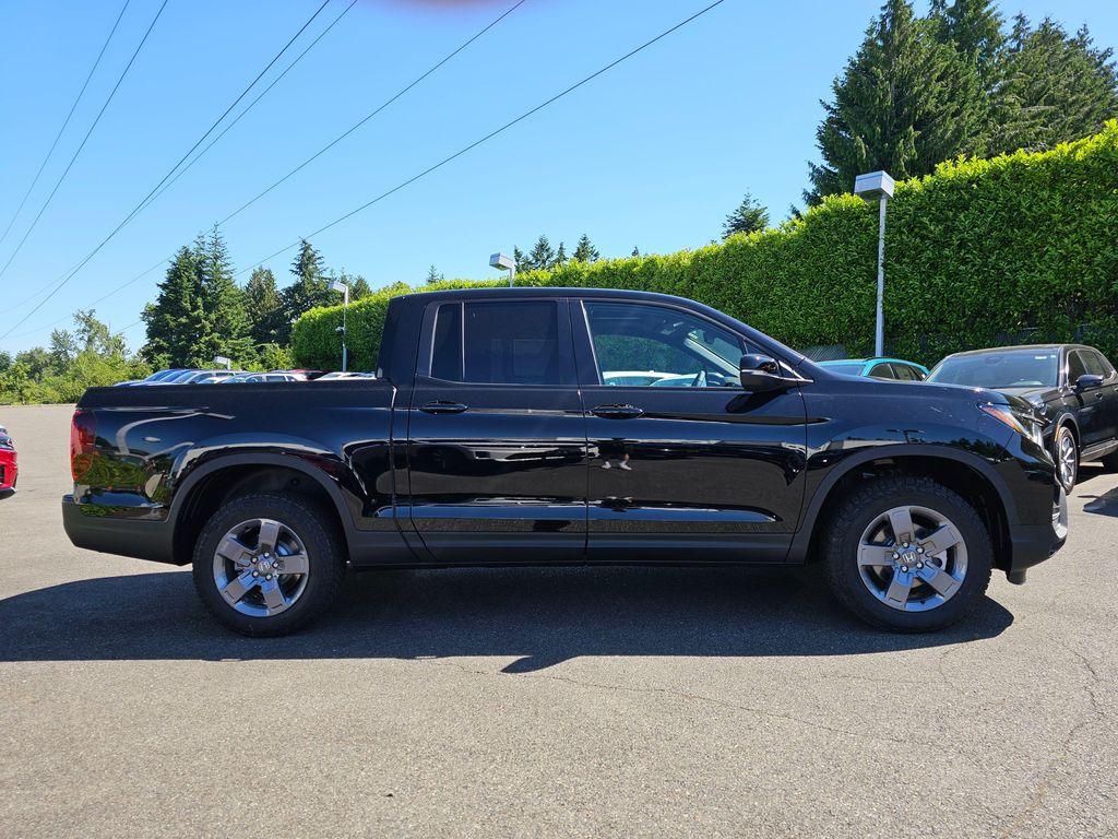 new 2025 Honda Ridgeline car, priced at $44,366