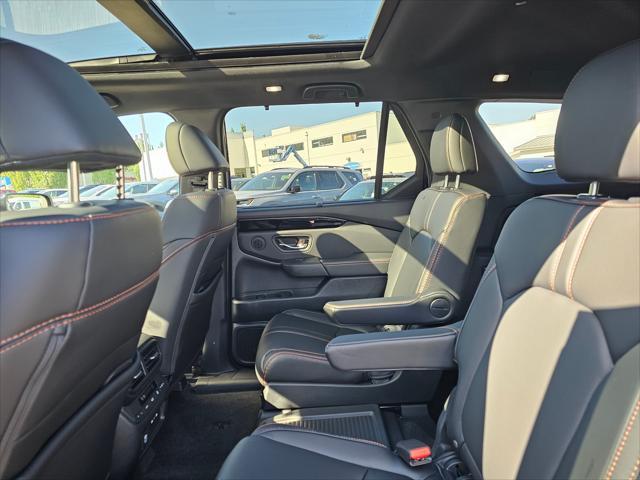 new 2025 Honda Pilot car, priced at $49,350