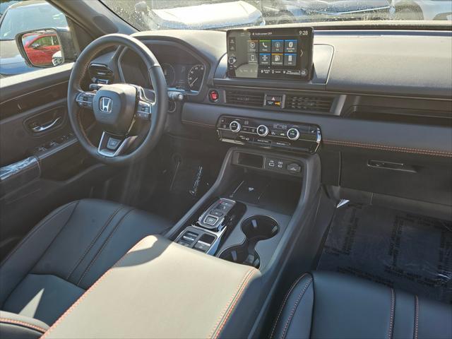 new 2025 Honda Pilot car, priced at $49,350