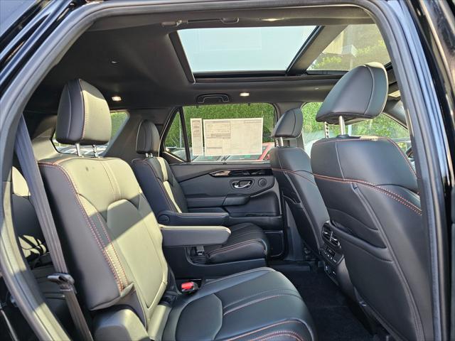 new 2025 Honda Pilot car, priced at $49,350