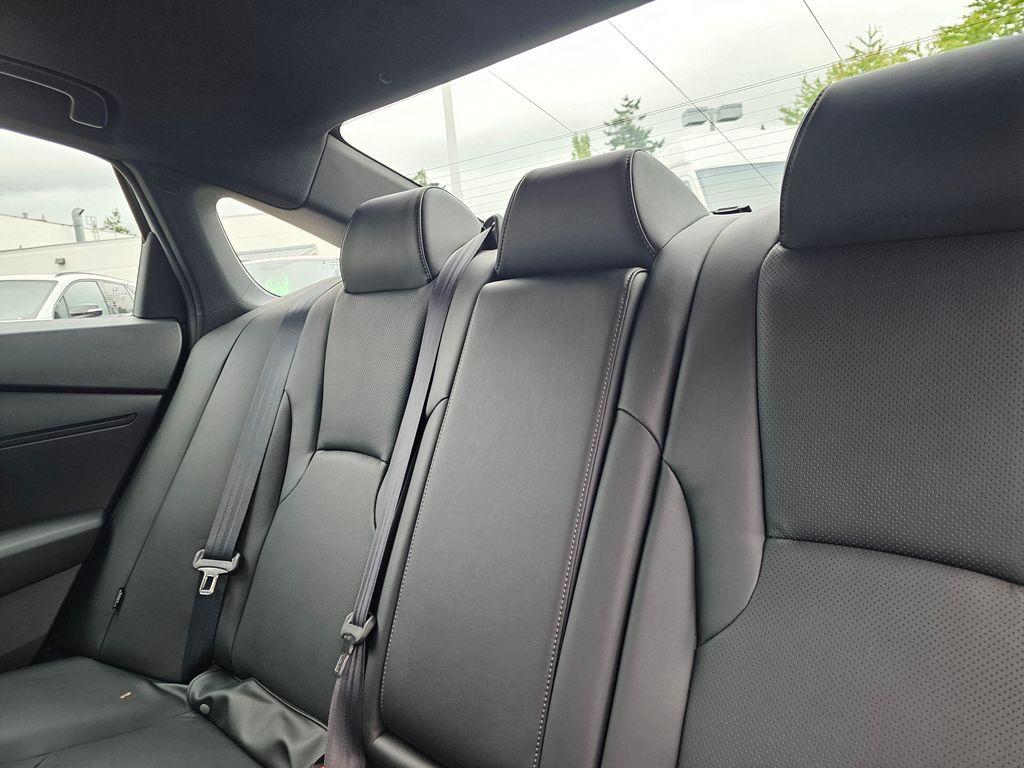 new 2025 Honda Accord Hybrid car, priced at $35,117