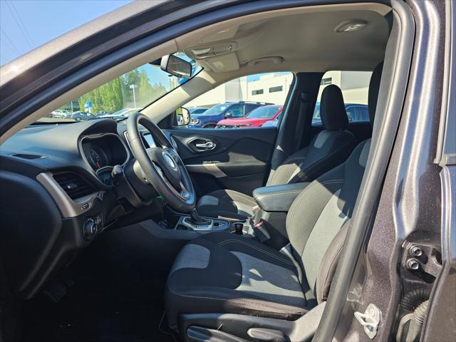 used 2018 Jeep Cherokee car, priced at $15,499