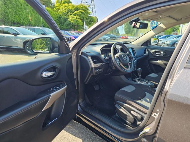 used 2018 Jeep Cherokee car, priced at $15,499