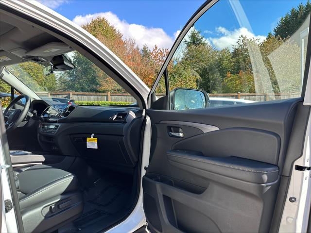 new 2025 Honda Ridgeline car, priced at $44,830