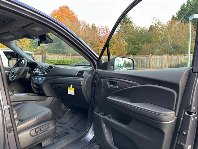 new 2025 Honda Ridgeline car, priced at $44,375