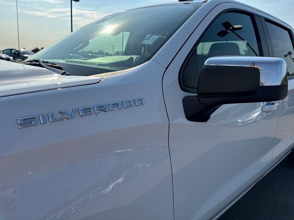 used 2022 Chevrolet Silverado 1500 car, priced at $29,493