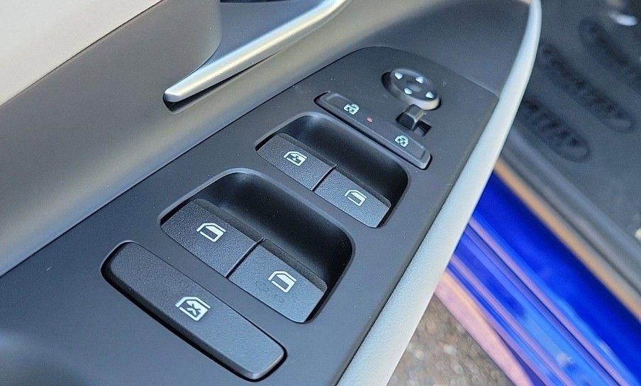 new 2025 Hyundai Elantra car, priced at $28,190