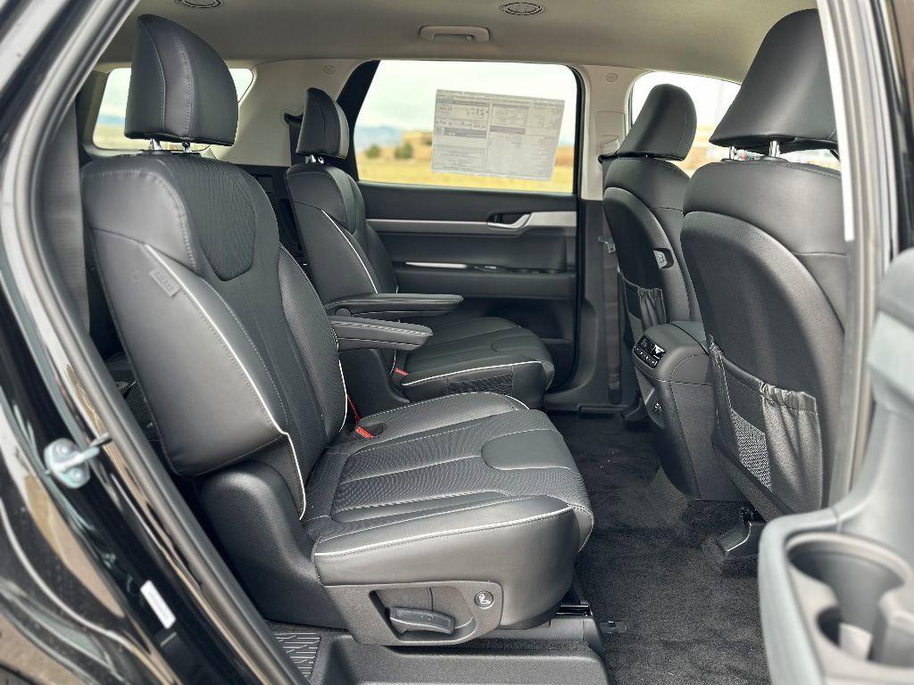 new 2025 Hyundai Palisade car, priced at $48,925