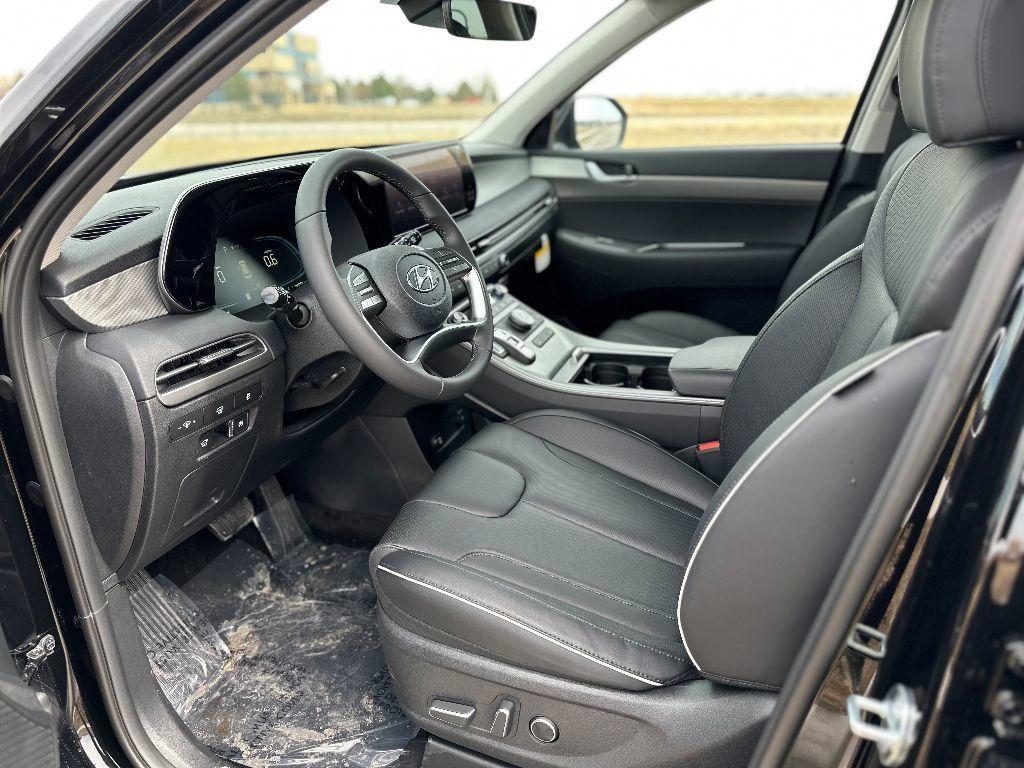 new 2025 Hyundai Palisade car, priced at $48,925